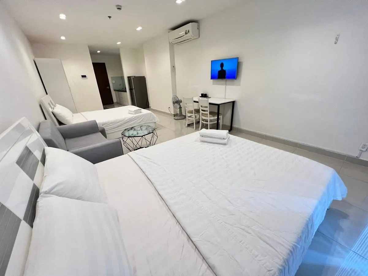 Two-Bed Homestay Near The Airport Ho Chi Minh City
